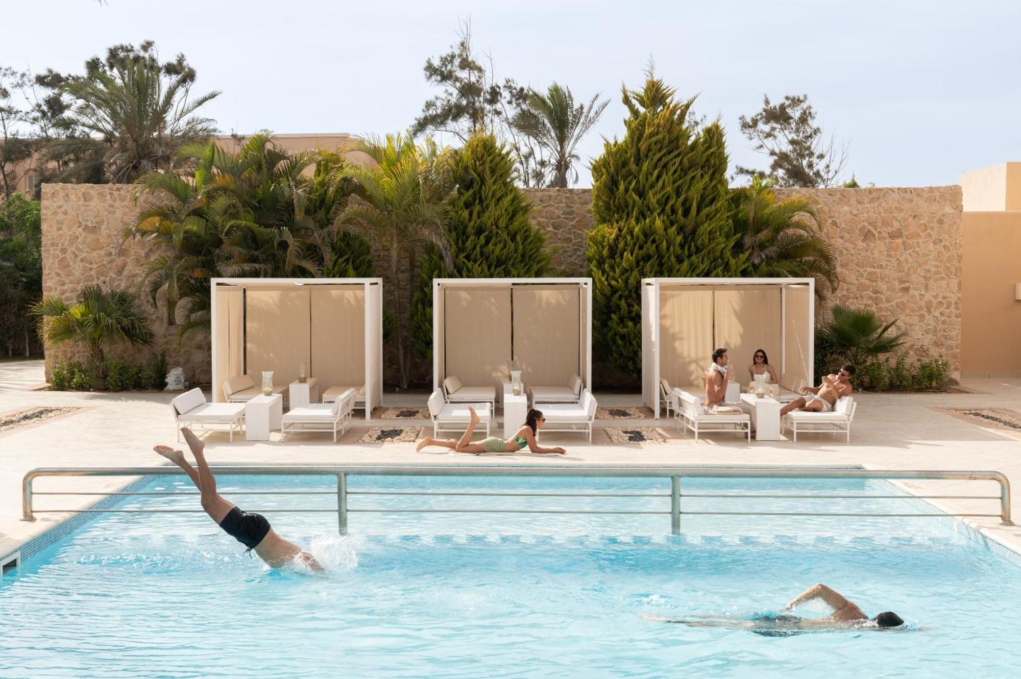 Jaz Neo Almazino, Almaza Bay Hotel Majid Abu Zayd Luaran gambar